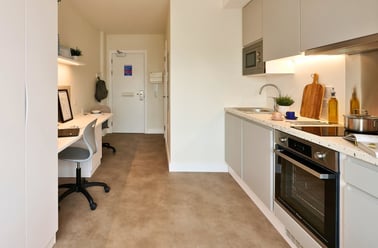 Silver Studio, View Studios, 11-13 Spa Road, Bermondsey, London - Image 3